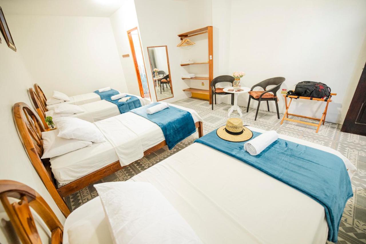 Hostal Gardner Galapagos Пуэрто-Айора Экстерьер фото