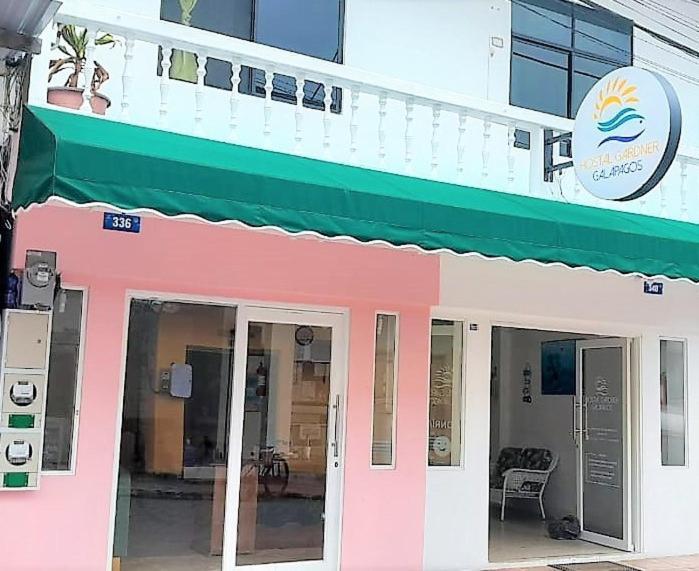 Hostal Gardner Galapagos Пуэрто-Айора Экстерьер фото